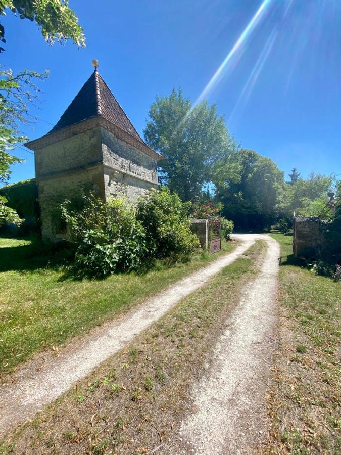 Gite De L'Edelinie Nanteuil-Auriac-de-Bourzac Zewnętrze zdjęcie